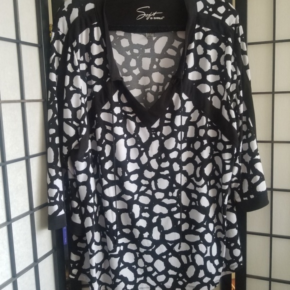 Avenue black and white tunic size 26/28 - Picture 2 of 8